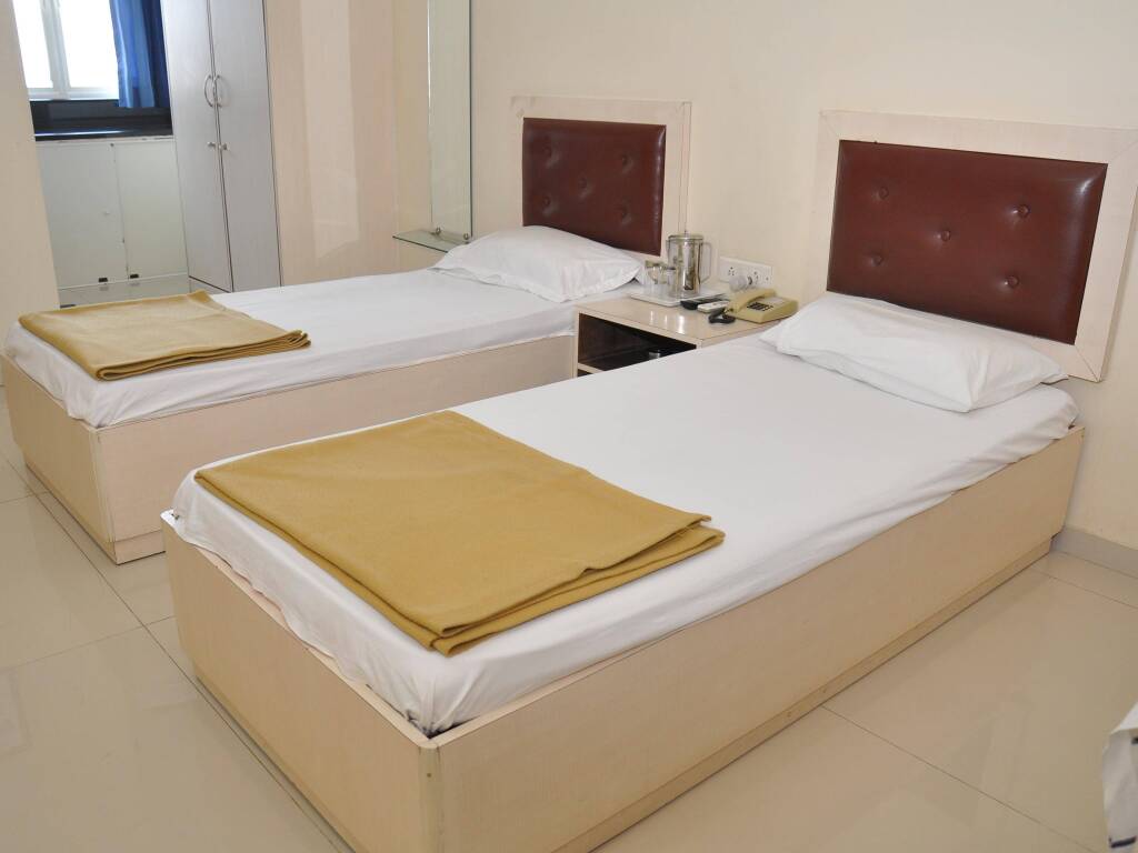 Пимпри-Чинчвад: Hotel ABC INN