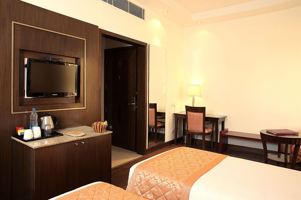 Гуруграм: Inde Vista Woods Signature Tower