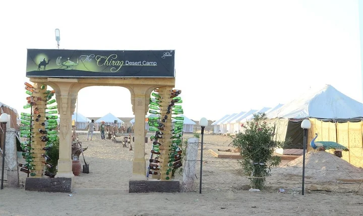 Каной: The Chirag Desert Camp Sam Sand Dunes