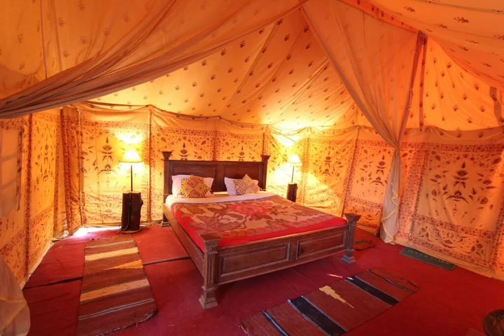 Каной: The Chirag Desert Camp Sam Sand Dunes