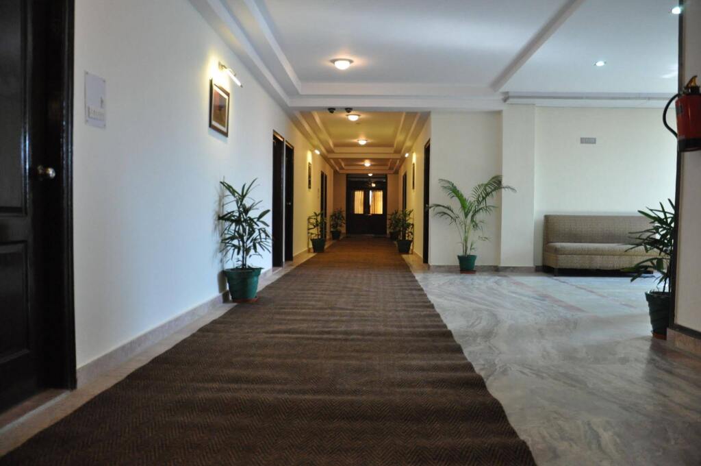 Газиабад: Hotel Krishna Sagar NH24