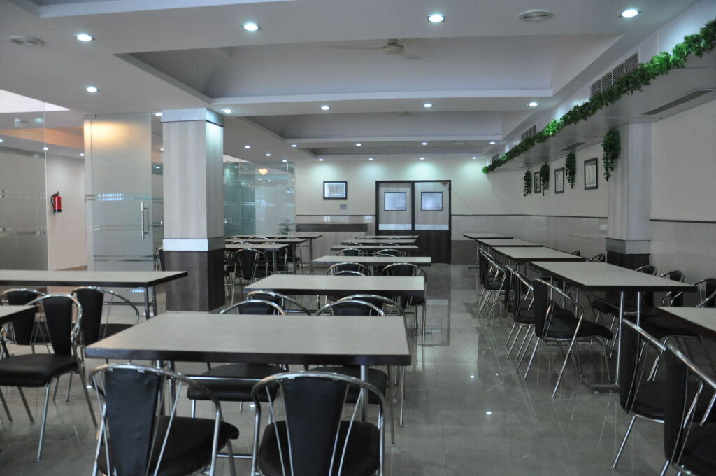 Газиабад: Hotel Krishna Sagar NH24