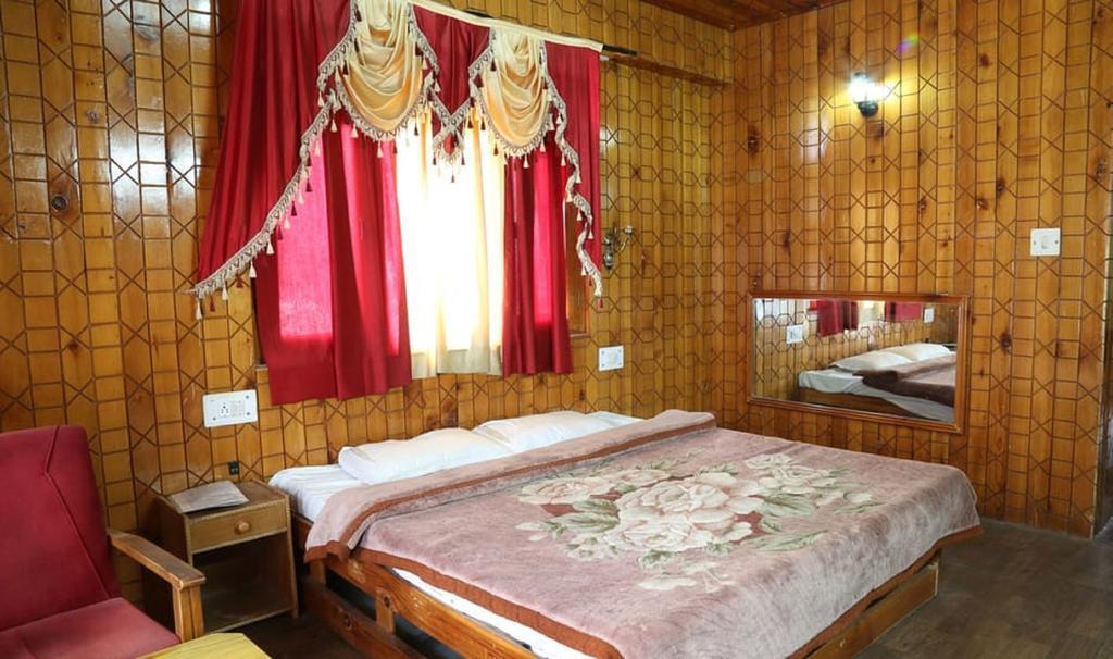 Манали: Hotel Hamta View Regency