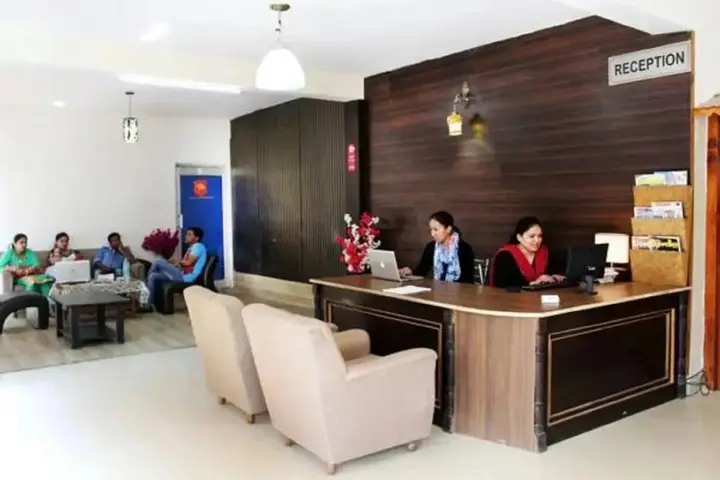Манали: Hotel Hamta View Regency