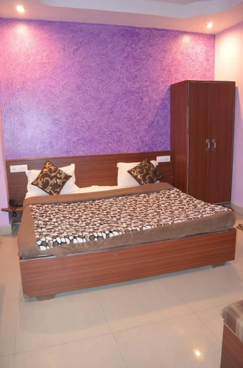 Праяградж: OYO 3129 DPS Inn