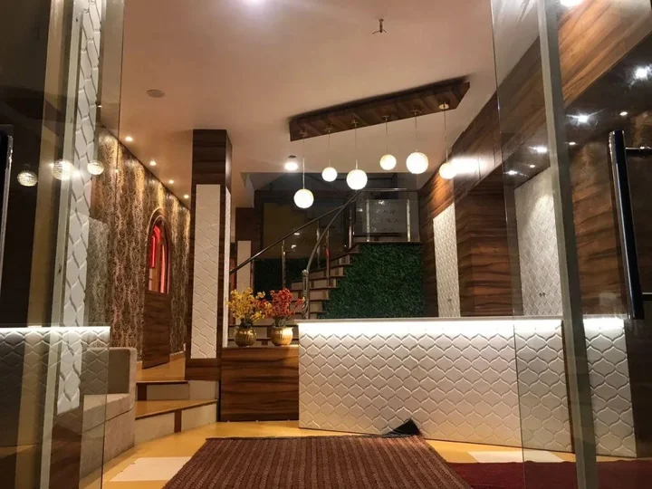 Пачмарай: hotel utkarsh