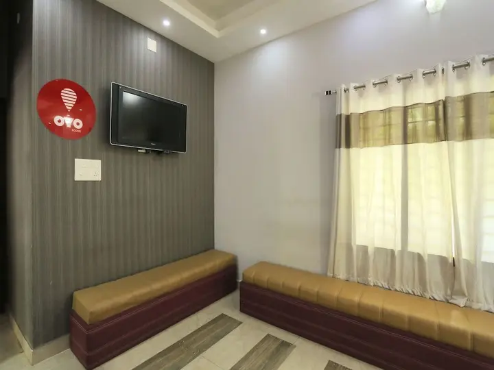 Коимбатур: OYO 9659 Hotel RR Grand