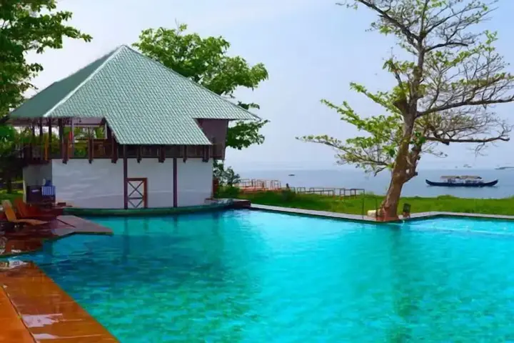 Кумараком: Ktdc Waterscapes