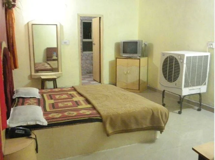 Пачмарай: Hotel Parikalp