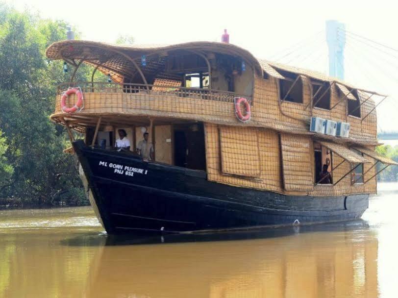 Альто-де-Порворим: Goan Pleasure -Houseboats