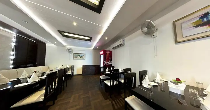 Агра: Hotel Om Sai Palace