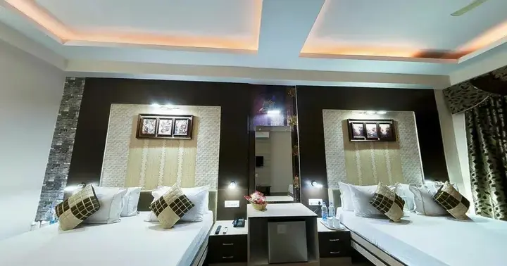 Агра: Hotel Om Sai Palace