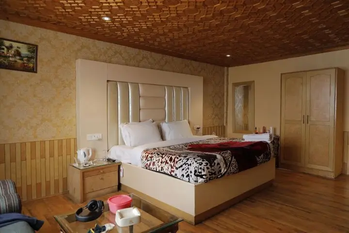 Гульмарг: Royal Park Hotel