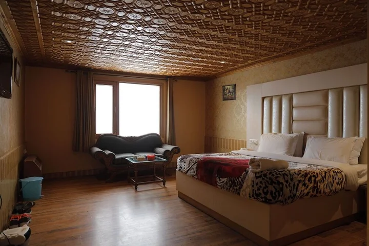 Гульмарг: Royal Park Hotel