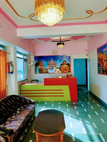 Сарнатх: Raj Shanti Guest House Sarnath