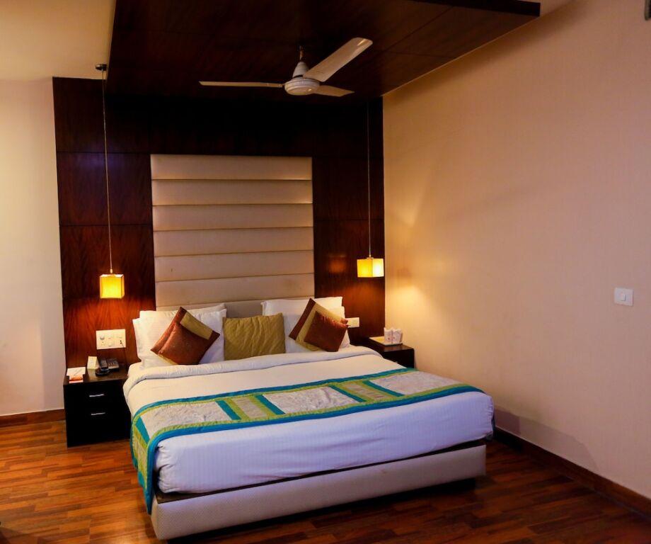 Фаридабад: CS Boutique Hotel