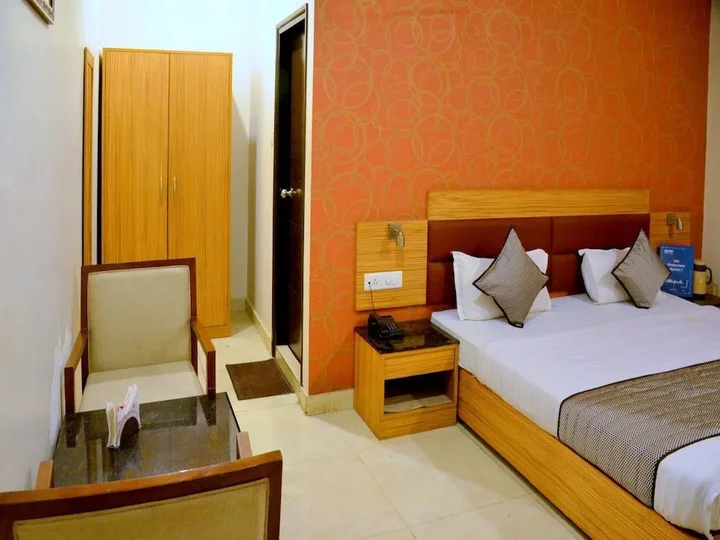 Лакхнау: Tekarees Guest House