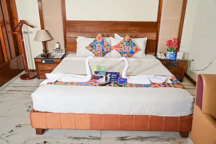 Висакхапатнам: FabHotel RR Grand Daba Garden