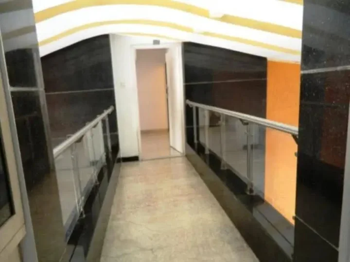 Пуна: Platinum Suites