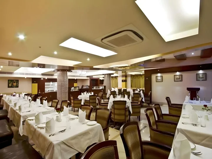 Патна: Gargee Grand Patna