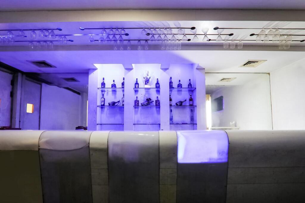 Барейлли: OYO Flagship 4137 Resort Sita Kiran