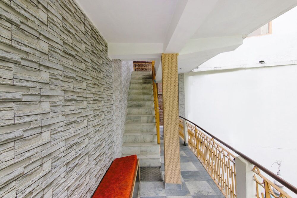 Манали: Fabhotel Negis Shivalaya