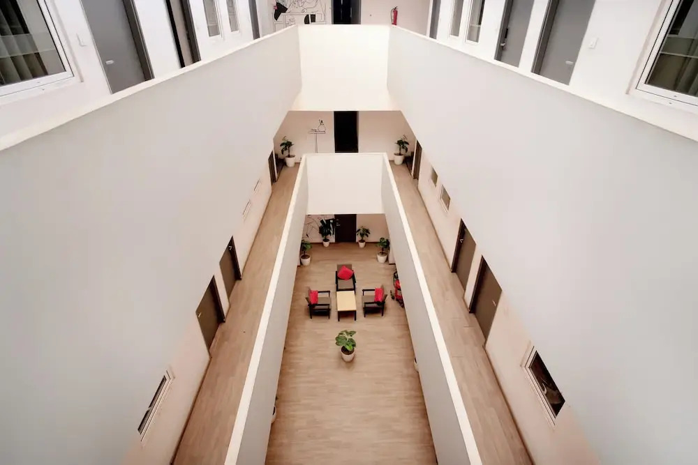 Праяградж: Hotel Vivek