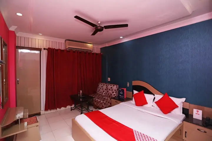 Асансол: Hotel Parbati International