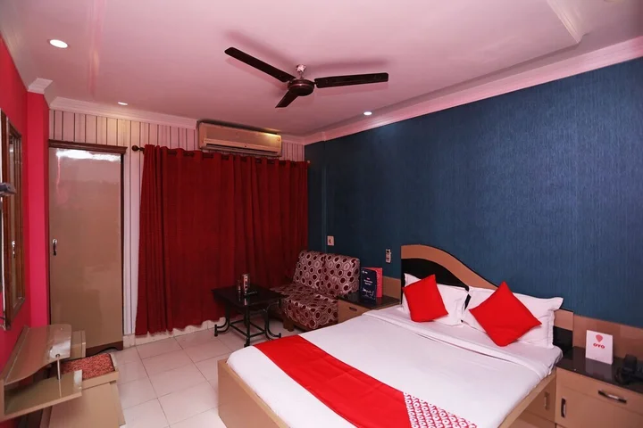 Асансол: Hotel Parbati International