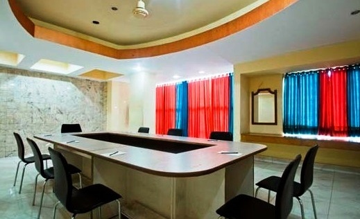 Лакхнау: Hotel Amber
