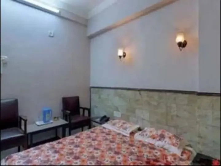 Мумбаи: Hotel Singhs International