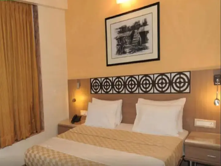 Мумбаи: Hotel Singhs International