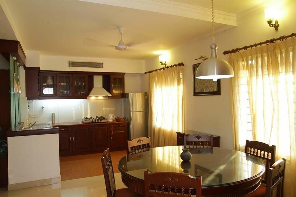 Коччи: Fort Beach Service Apartments