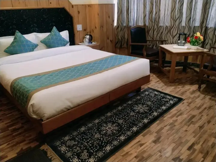 Манали: Hotel Yak