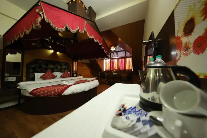 Манали: Hotel Yak