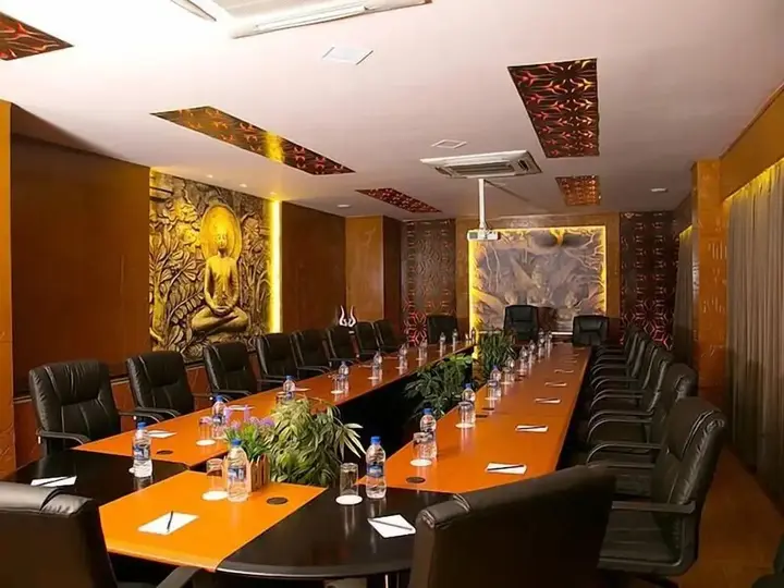 Хоспет: Hotel Hampi International