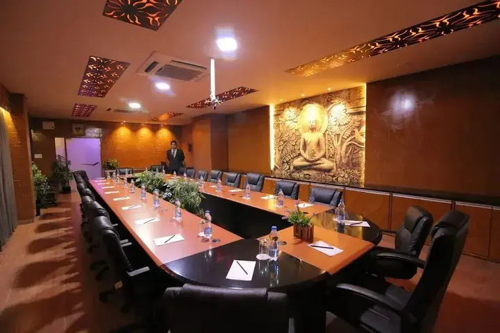 Хоспет: Hotel Hampi International