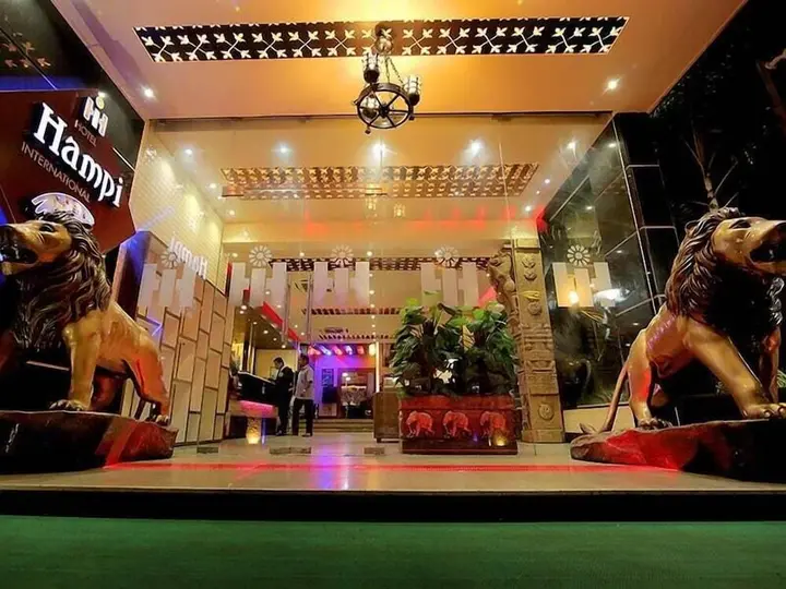Хоспет: Hotel Hampi International