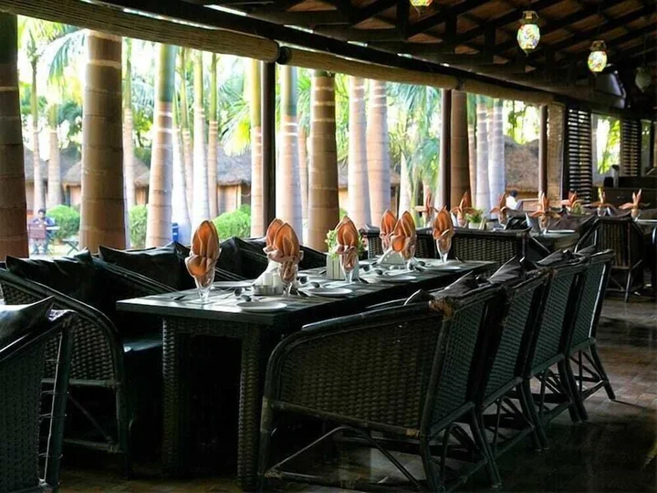 Хоспет: Hotel Hampi International