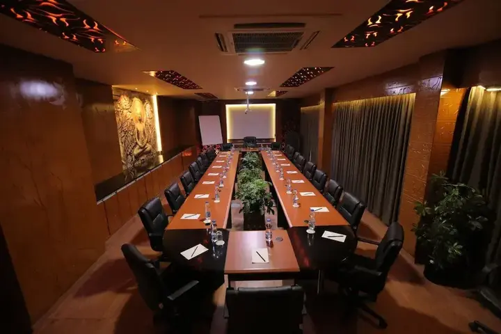 Хоспет: Hotel Hampi International