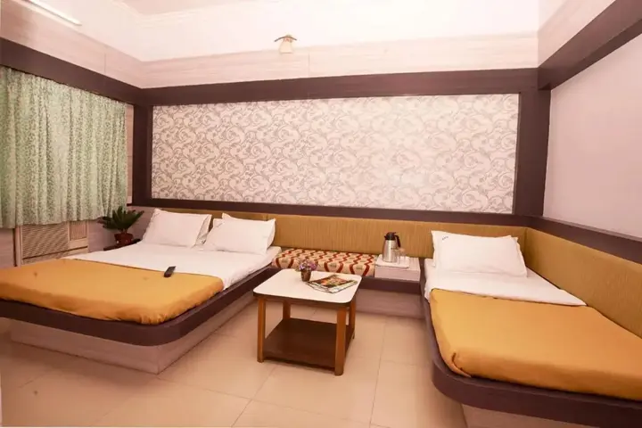 Ширди: Saideep Villas