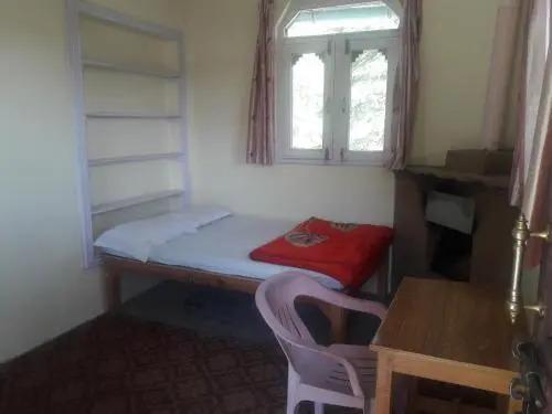 Раникхет: Khim's Guest House & Restaurant