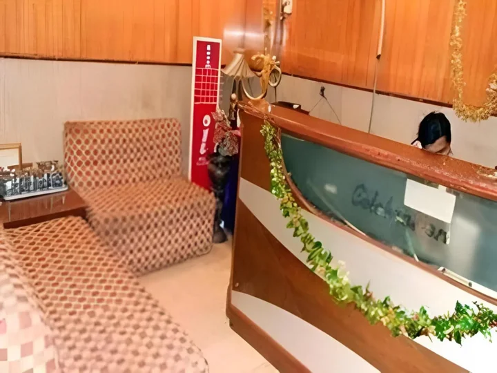 Канпур: Hotel Celebration