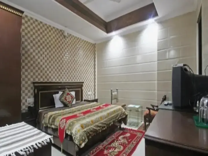 Лудхиана: Hotel Hallmark Regency