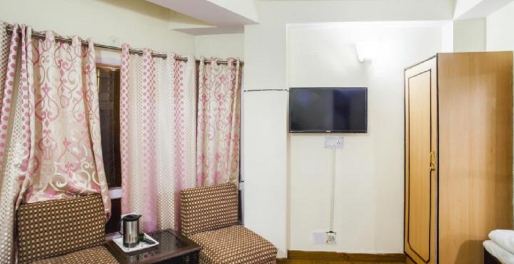 carousel image 0