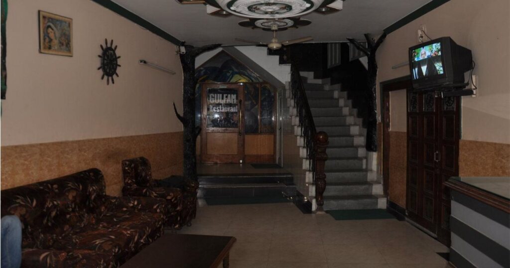 Катра: Hotel Krishna Plaza