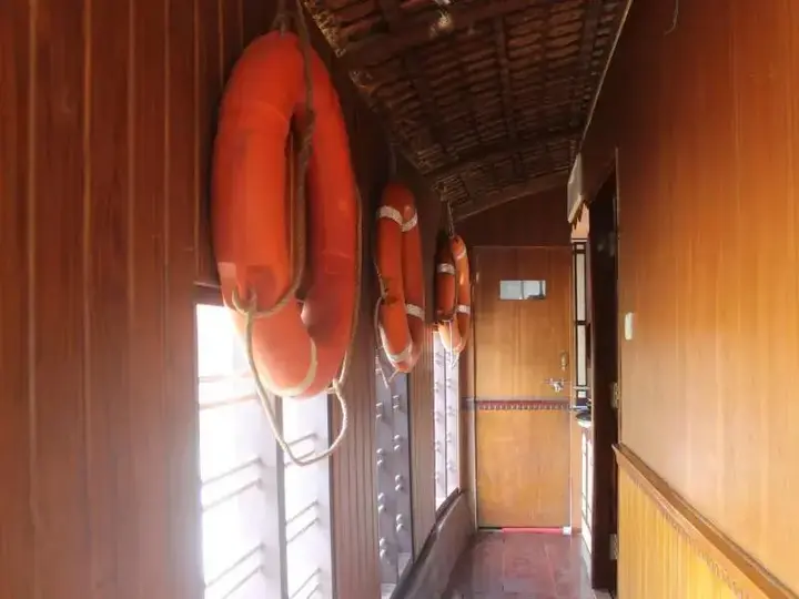 Кумараком: Backwater Retreat Houseboat