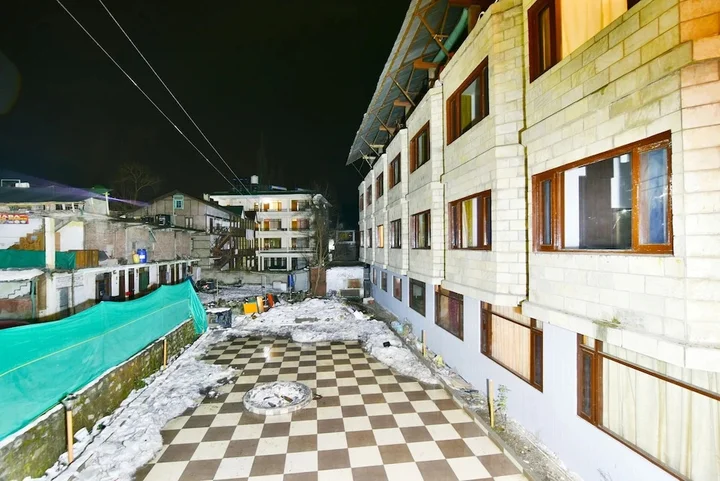 Манали: Kapoor Resort by DLS Hotels