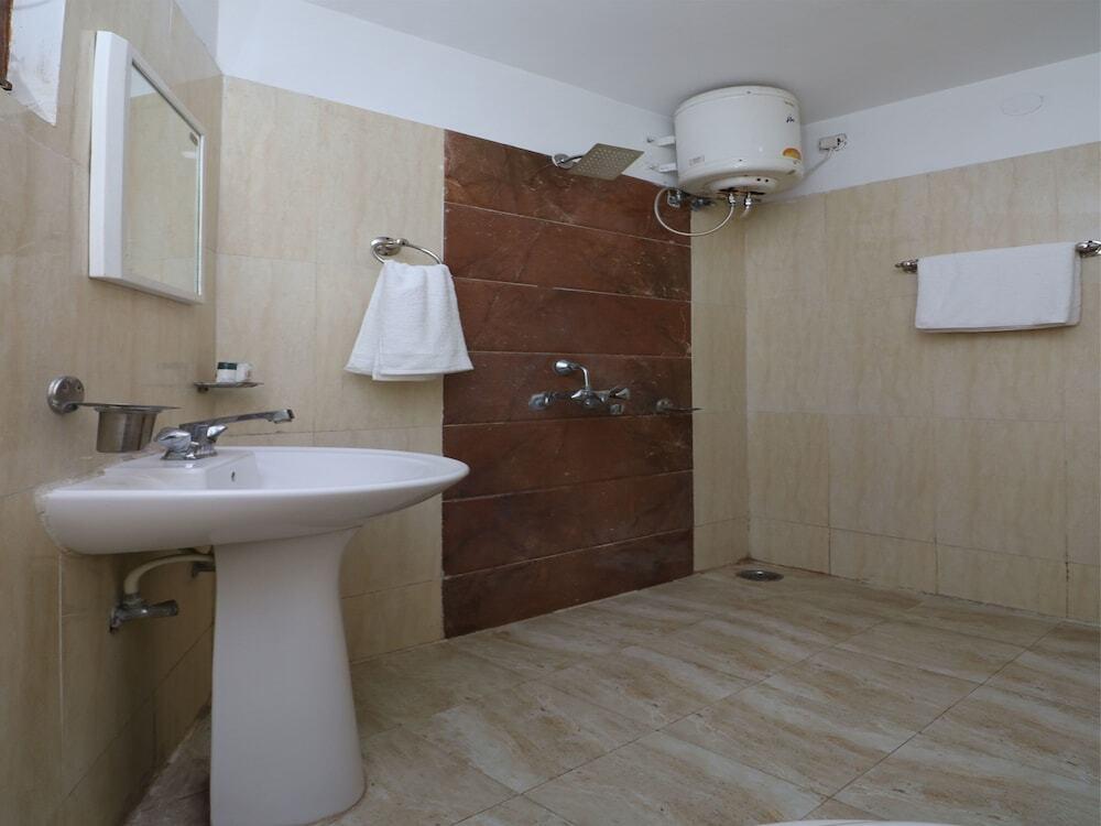 Ришикеш: OYO 9848 Hotel Dev Palace