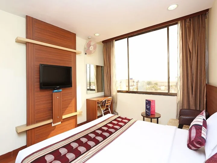 Райпур: OYO 10392 Hotel Corbiz Tower